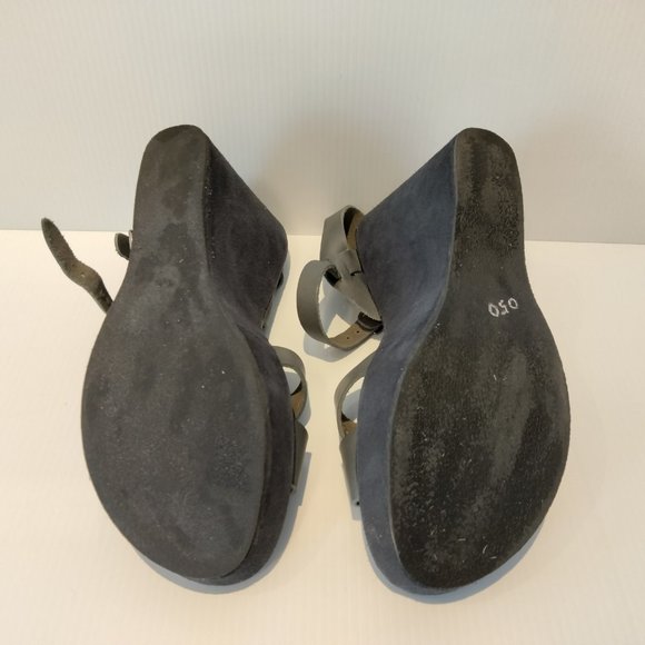 Almost NWOT Kork Ease Ava 2.0 Wedge Sandal Navy Blue 10 40 - Picture 5 of 8